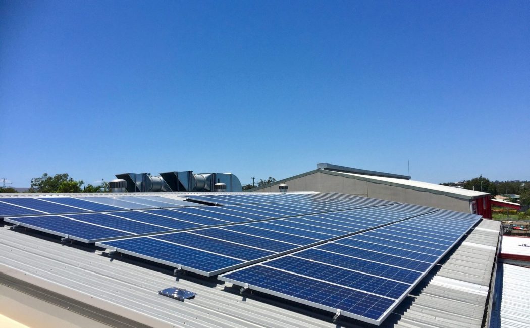 Homepage - Service - Commercial Solar Panel Cleaning